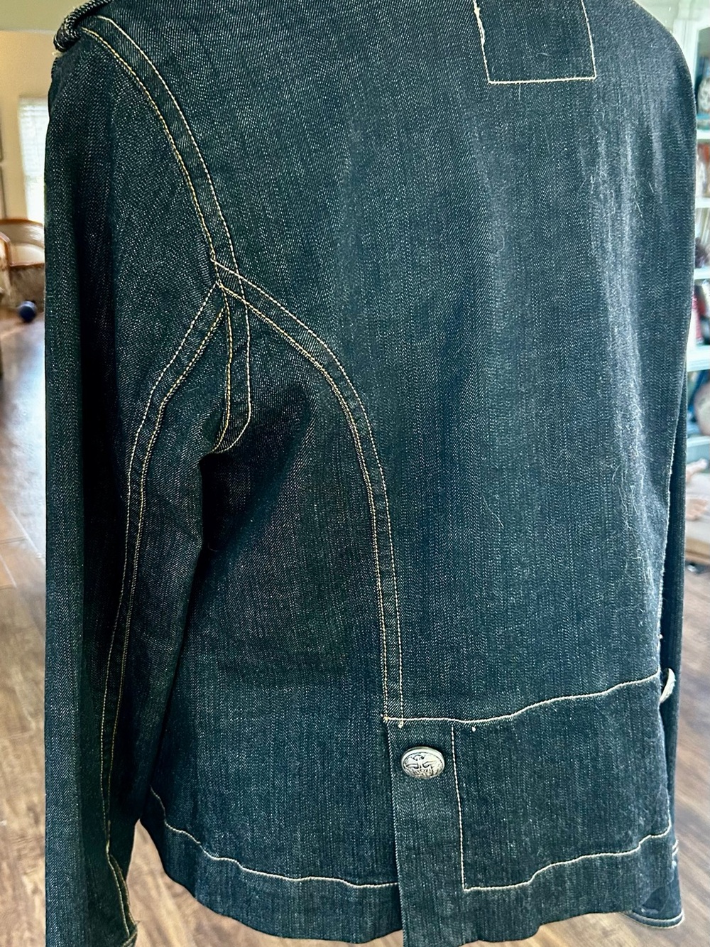 Vintage Old Navy Dark Blue Denim Military-Style Jacket with Contrast Stitching L - Picture 4 of 12
